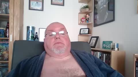 Harry online show from 09/11/25, 07:52