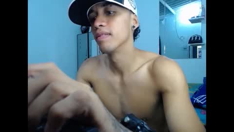 Snapshot of jersiherberth chatting on 06/08/26, 04:29 jersiherberth online show from 06/08/26, 04:29