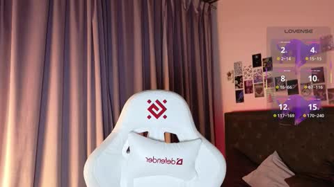 jesica_moon_peachy online show from 11/07/25, 01:38