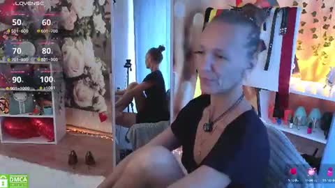 Snapshot of jesica_moon_peachyy chatting on 06/28/26, 05:02 jesica_moon_peachyy online show from 06/28/26, 05:02