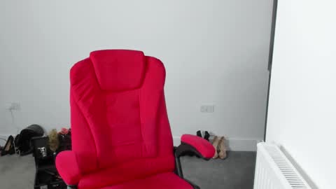 Snapshot of jesicacoper chatting on 03/09/25, 12:53 MistressJesicaCoper online show from 03/09/25, 12:53