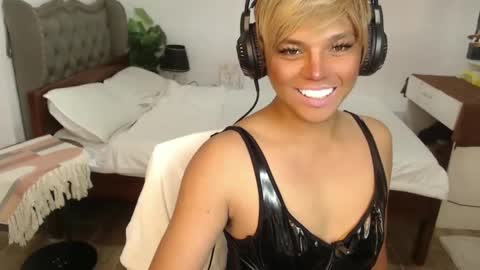 jesie_hot69 online show from 02/24/25, 01:21