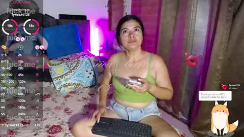 Snapshot of jesiica_bunny chatting on 04/21/26, 10:23 Jessi online show from 04/21/26, 10:23