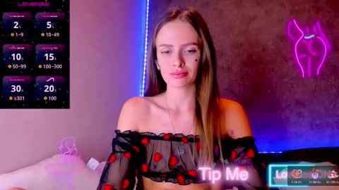 Jess online show from 10/19/25, 09:04