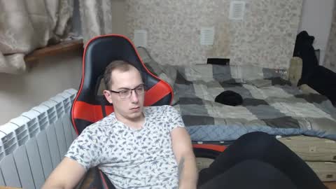 Jess online show from 02/19/25, 04:00