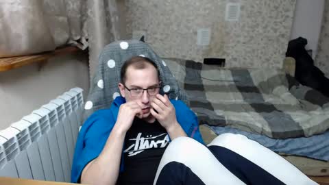 Jess online show from 03/10/25, 10:13