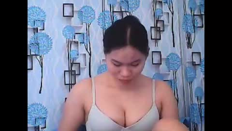 Snapshot of jessa_21 chatting on 04/26/26, 12:30 jessa_21 online show from 04/26/26, 12:30