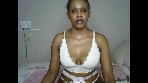 Snapshot of jessajoyy chatting on 03/15/26, 09:04 jessajoyy online show from 03/15/26, 09:04