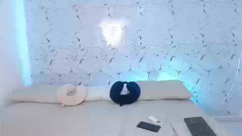 Hello we are Jesse and Dante. online show from 09/09/25, 04:12