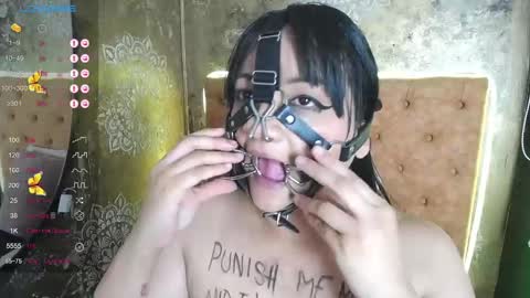 Snapshot of jesse_capelli chatting on 02/04/25, 11:16 online show from 02/04/25, 11:16