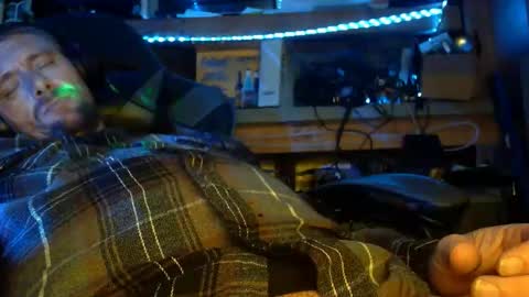 Snapshot of jesse_cash chatting on 04/14/26, 02:12 cummin0Nyou online show from 04/14/26, 02:12