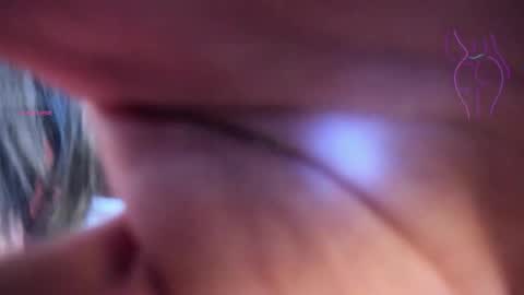 jesse_mav online show from 10/11/25, 05:33