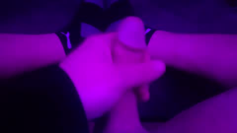 Snapshot of jesseboyy chatting on 03/01/25, 05:20 jesseboyy online show from 03/01/25, 05:20