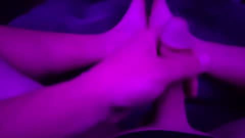 Snapshot of jesseboyy chatting on 10/31/25, 03:29 jesseboyy online show from 10/31/25, 03:29