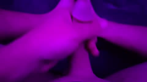 Snapshot of jesseboyy chatting on 11/02/25, 03:53 jesseboyy online show from 11/02/25, 03:53