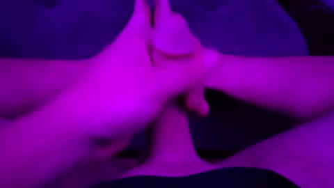 Snapshot of jesseboyy chatting on 12/14/25, 09:30 jesseboyy online show from 12/14/25, 09:30