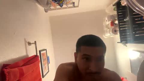 Snapshot of jesselopezcali chatting on 01/29/25, 08:25 Hungjessy online show from 01/29/25, 08:25