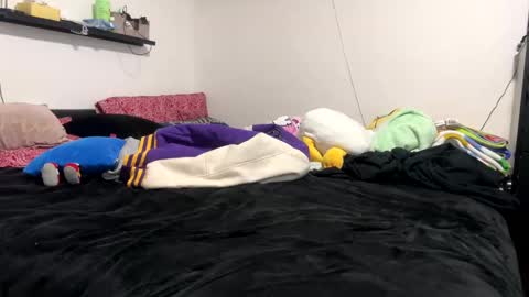 Snapshot of jesselopezcali chatting on 03/05/25, 07:17 Hungjessy online show from 03/05/25, 07:17