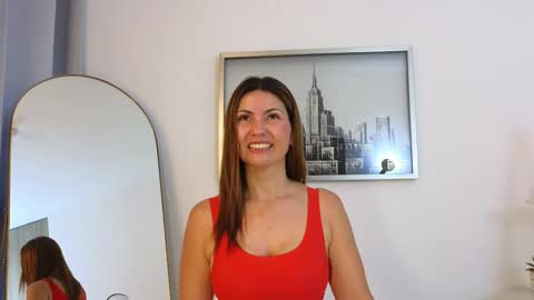 Snapshot of jessey_adams chatting on 01/17/26, 04:11 bella adams online show from 01/17/26, 04:11