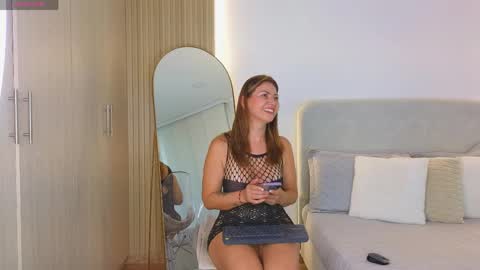 Snapshot of jessey_adams chatting on 05/16/26, 11:53 bella adams online show from 05/16/26, 11:53
