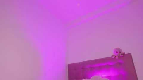 Jess online show from 12/15/24, 06:40