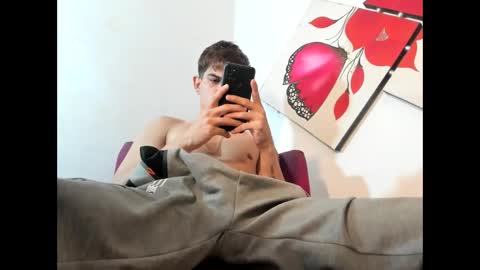 jesshot_bigcock online show from 02/28/26, 04:02