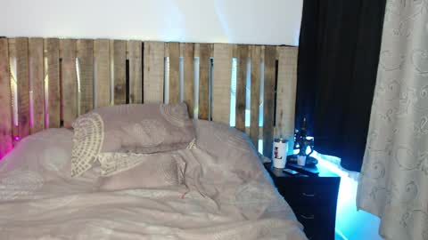 Snapshot of jessi_jones01 chatting on 04/04/26, 03:05 Big Jones online show from 04/04/26, 03:05