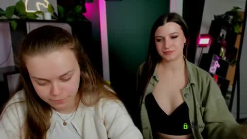 Snapshot of jessi_lady1 chatting on 03/20/26, 01:49 jessi lady1 online show from 03/20/26, 01:49