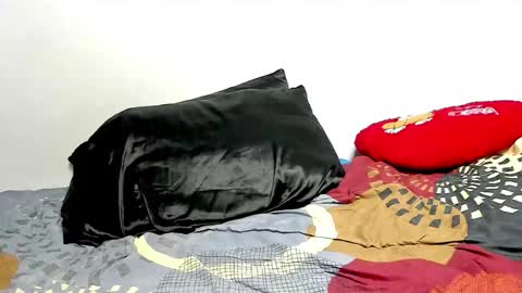 jessica609773 online show from 10/12/25, 06:45