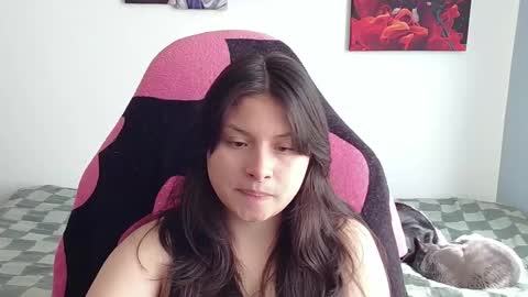Jessica gomez online show from 10/24/25, 02:02