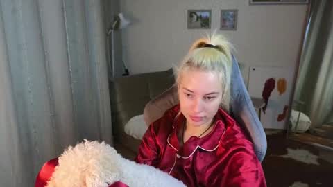 Jessy online show from 02/12/25, 06:19