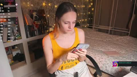 Snapshot of jessica_jane_ chatting on 12/29/24, 04:05 Mila online show from 12/29/24, 04:05