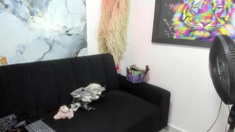 JESSICA online show from 12/17/25, 09:21