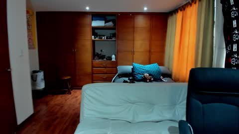 Snapshot of jessica_rabbit777_ chatting on 01/31/25, 09:48 jessica_rabbit777_ online show from 01/31/25, 09:48