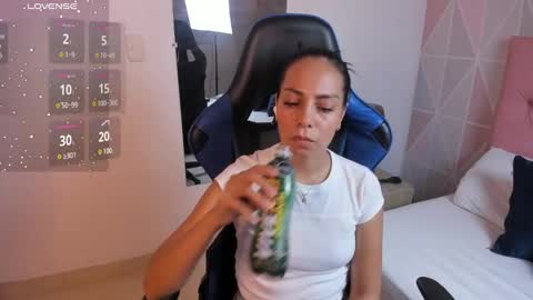 Snapshot of jessica_taylor_22 chatting on 01/30/25, 07:15 jessica_taylor_22 online show from 01/30/25, 07:15