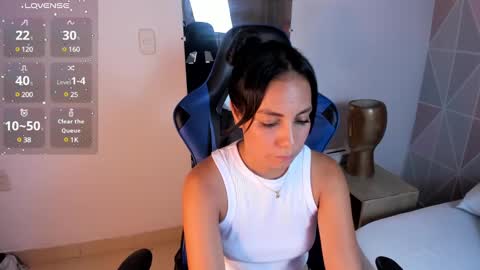 Snapshot of jessica_taylor_22 chatting on 02/04/25, 11:06 jessica_taylor_22 online show from 02/04/25, 11:06