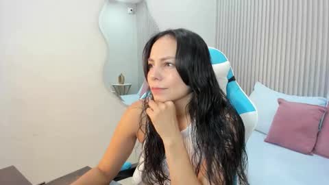 Snapshot of jessica_taylor_22 chatting on 10/01/25, 07:20 jessica_taylor_22 online show from 10/01/25, 07:20