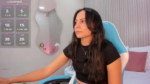 Snapshot of jessica_taylor_22 chatting on 10/17/25, 07:38 jessica_taylor_22 online show from 10/17/25, 07:38