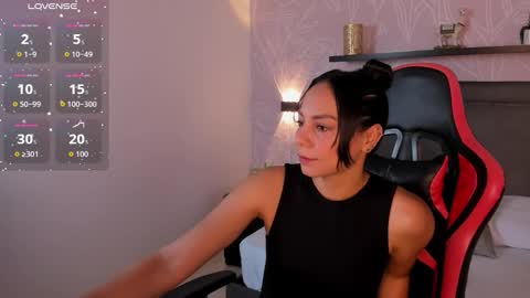 Snapshot of jessica_taylor_22 chatting on 12/20/25, 01:07 jessica_taylor_22 online show from 12/20/25, 01:07