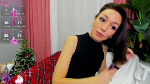 Snapshot of jessica_tiny chatting on 12/22/24, 01:55 Jessica online show from 12/22/24, 01:55