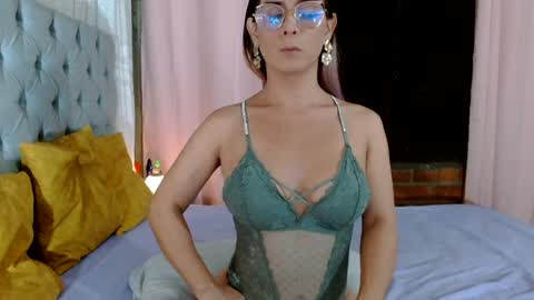 Snapshot of jessica_ts_vip chatting on 01/25/25, 03:09 jessica_ts_vip online show from 01/25/25, 03:09