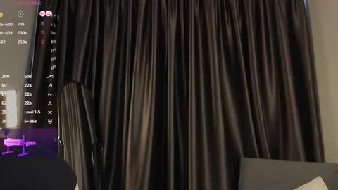 Snapshot of jessica_xxxburn chatting on 03/11/26, 11:49 jessica_xxxburn online show from 03/11/26, 11:49