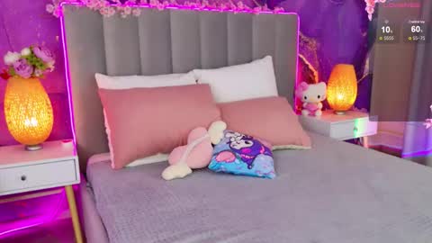 Snapshot of jessicaaddamss chatting on 09/18/25, 06:21 Jessica online show from 09/18/25, 06:21