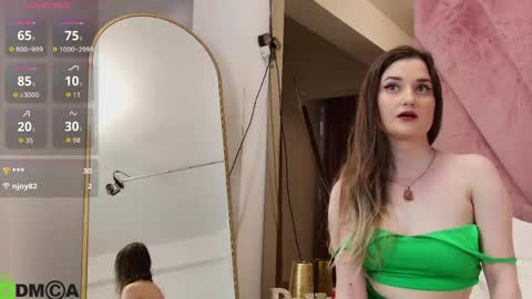 Snapshot of jessicabay chatting on 04/10/26, 05:34 Jess online show from 04/10/26, 05:34