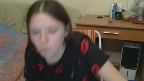 jessicaholland1 online show from 05/13/26, 07:11