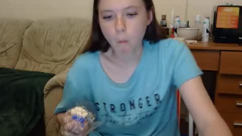 jessicaholland1 online show from 06/09/26, 06:41