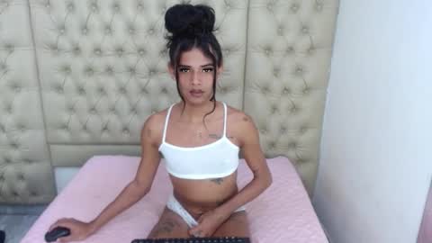 Jessica online show from 09/30/25, 08:03