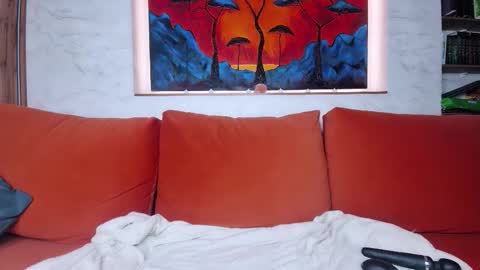 Snapshot of jessicainverso chatting on 09/09/25, 10:42 Jessica online show from 09/09/25, 10:42