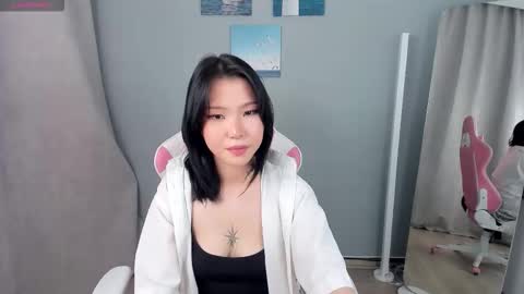 Your tender Jessica online show from 11/06/25, 03:46