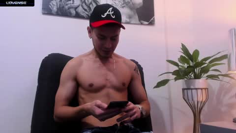 Snapshot of jessid_cutson chatting on 12/09/24, 05:52 Jessid online show from 12/09/24, 05:52